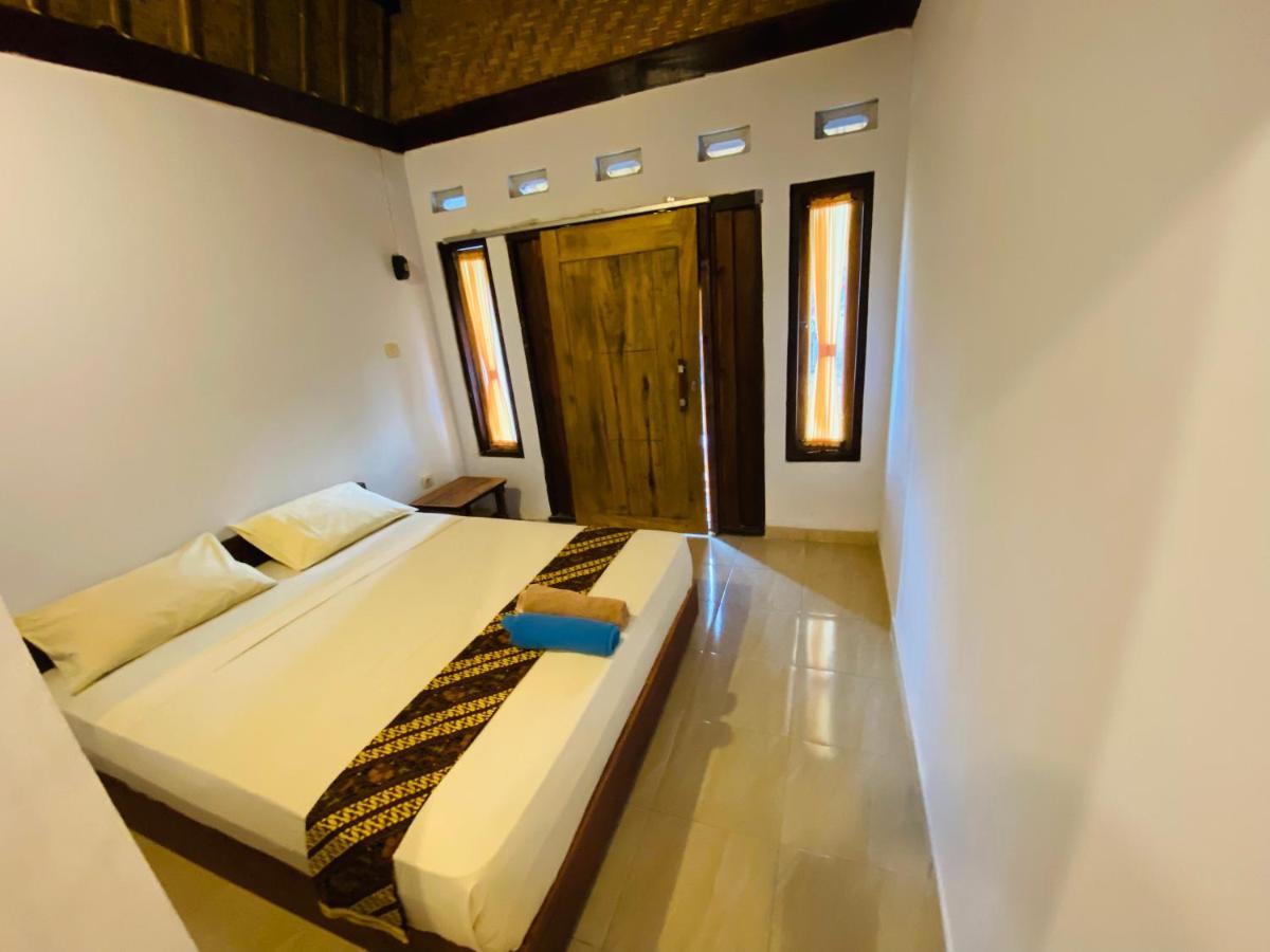 Kuta  Diki Bungalow מראה חיצוני תמונה