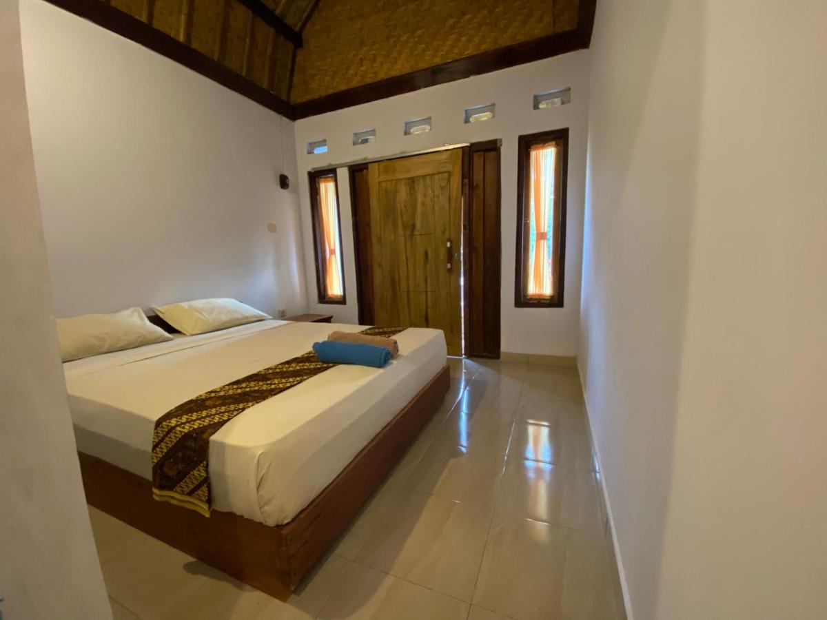 Kuta  Diki Bungalow מראה חיצוני תמונה